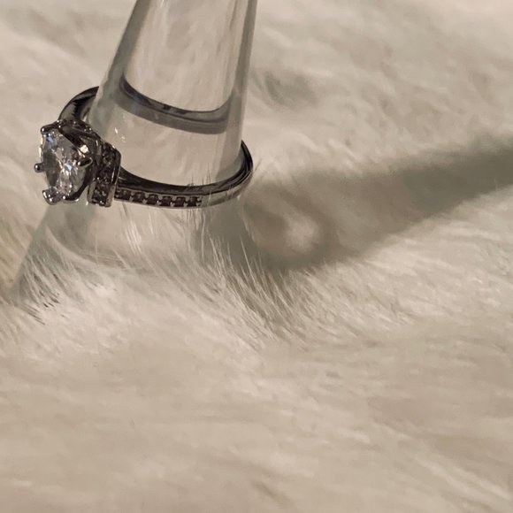 Two Heart Shaped Clear and Blue Stones Silver Tone Bands - Picture 5 of 15